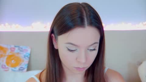 ElisabethDavis online show from 02.25.25