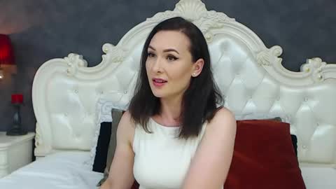 Snapshot of elisabethswan chatting on 06.04.26 Krissy online show from 06.04.26