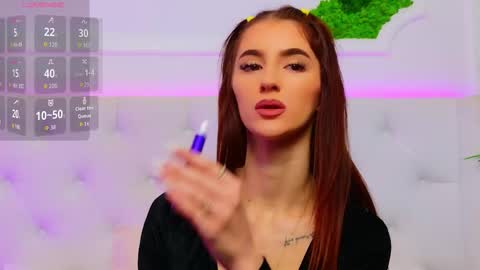 ElisaCharm online show from 01.10.26