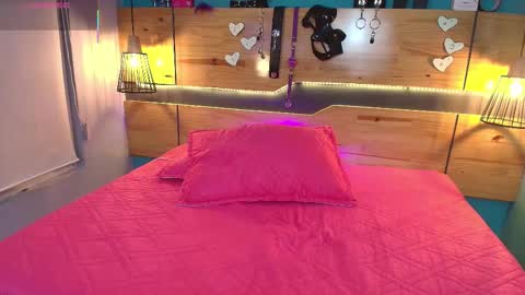 Elisa Sue online show from 02.19.26