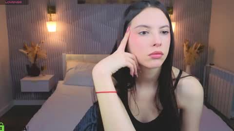 Elise online show from 04.23.26