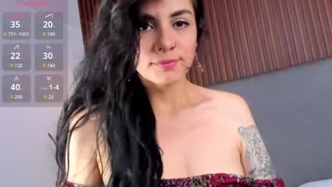 E L I S S A online show from 12.13.24