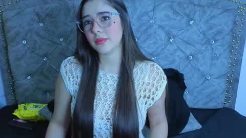 elisvega online show from 02.18.26