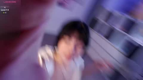 Snapshot of eliza_benet_ chatting on 12.22.24 Ari online show from 12.22.24