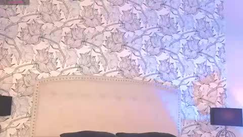 Eliza online show from 05.01.26