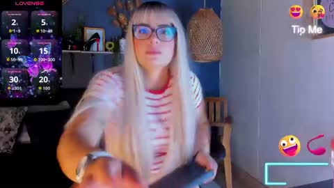 Snapshot of eliza_pink24 chatting on 07.10.26 eliza_pink24 online show from 07.10.26