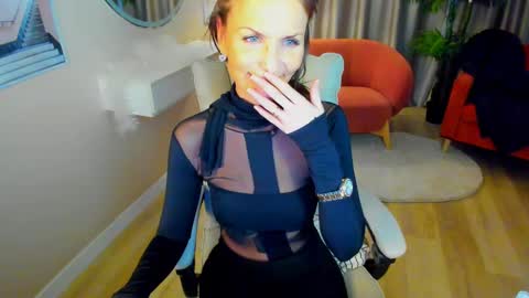 Elizabethangel online show from 02.16.25