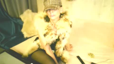 Elizabethangel online show from 02.01.26