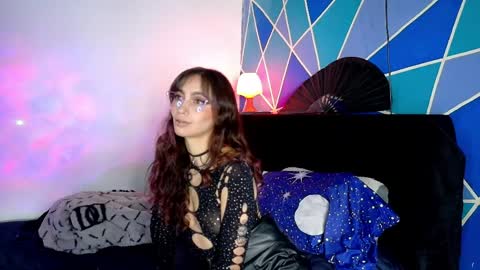 elizabeht_911 online show from 03.27.26