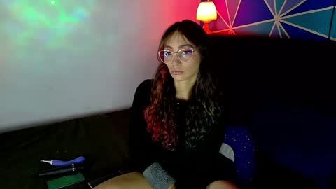 elizabeht_911 online show from 04.14.26
