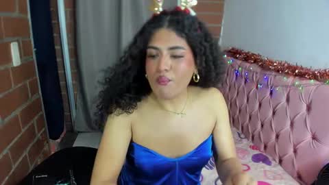 elizabeth_777 online show from 12.21.24