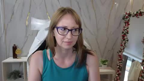 Elizabeth online show from 07.12.26
