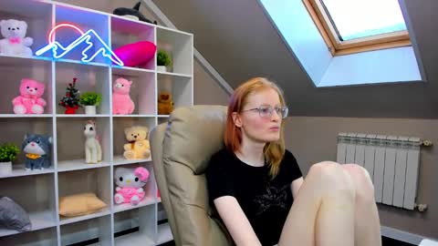 Snapshot of elizabeth_harpper chatting on 12.31.24 Elizabeth online show from 12.31.24