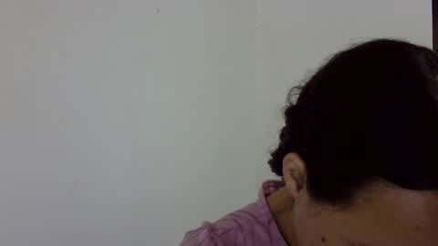 Elizabeth Martinez  online show from 09.19.25