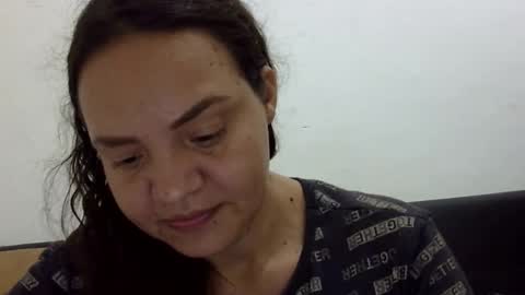 Elizabeth Martinez  online show from 10.12.25