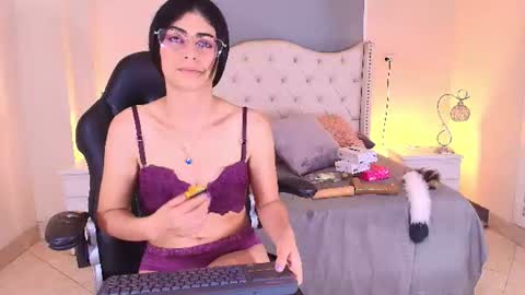Elizabeth  online show from 07.29.26