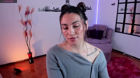 Elizabeth online show from 12.26.24