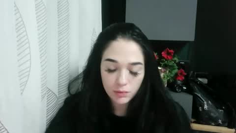 elizabeth_xi online show from 10.02.25