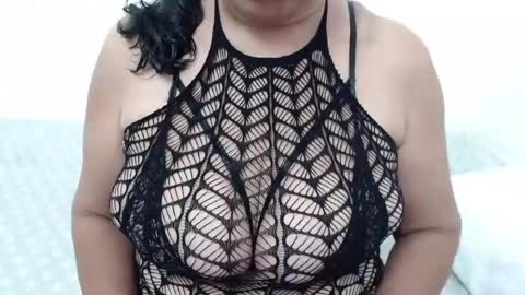 Snapshot of elizabethmiler chatting on 06.29.26 ElizabethMiler online show from 06.29.26