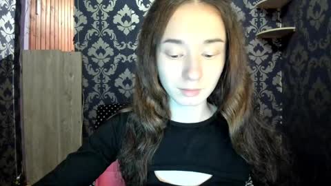 Snapshot of elizabethrice chatting on 01.18.25 elizabethrice online show from 01.18.25