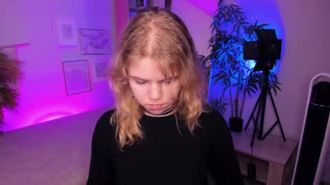Elizabeth online show from 05.17.26