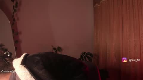 Tuli online show from 10.16.25