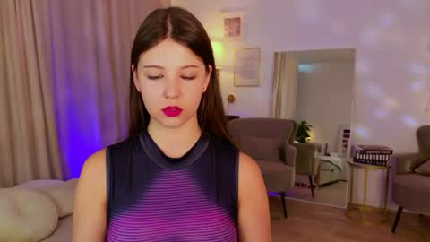 Snapshot of elizamild chatting on 07.26.26 Eliza online show from 07.26.26