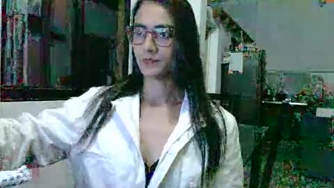 Snapshot of elizka_00 chatting on 01.12.26 elizka 00 online show from 01.12.26