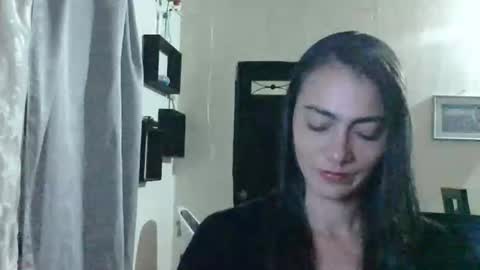 Snapshot of elizka_00 chatting on 04.08.26 elizka 00 online show from 04.08.26
