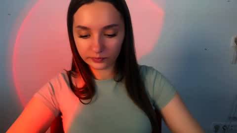 Snapshot of elizsun chatting on 05.05.26 elizsun online show from 05.05.26
