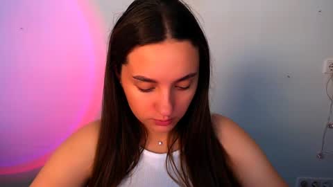 Snapshot of elizsun chatting on 06.16.26 elizsun online show from 06.16.26