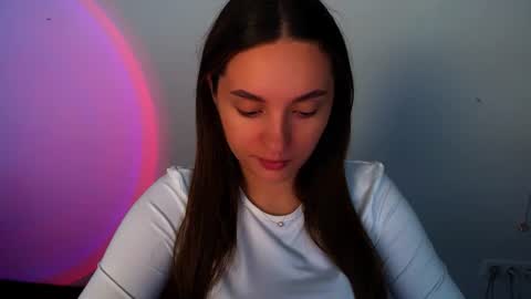 Snapshot of elizsun chatting on 06.17.26 elizsun online show from 06.17.26