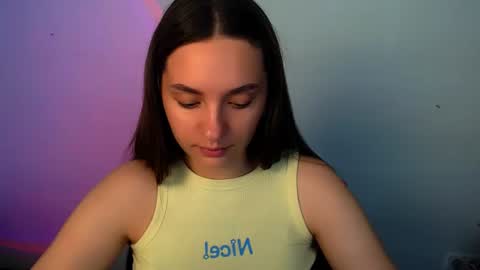 Snapshot of elizsun chatting on 06.19.26 elizsun online show from 06.19.26