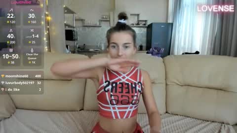 Eliz                               online show from 02.19.25