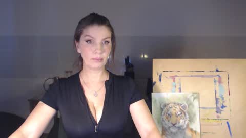 Snapshot of elizzo chatting on 02.05.25 Eliekind online show from 02.05.25