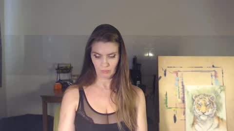 Snapshot of elizzo chatting on 03.12.25 Eliekind online show from 03.12.25