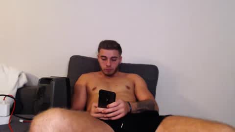 elkafit28 online show from 10.23.25