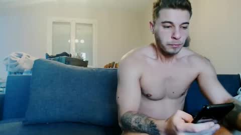 elkafit28 online show from 12.23.25