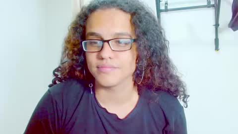 Snapshot of elkingthe chatting on 02.15.25 Diana online show from 02.15.25