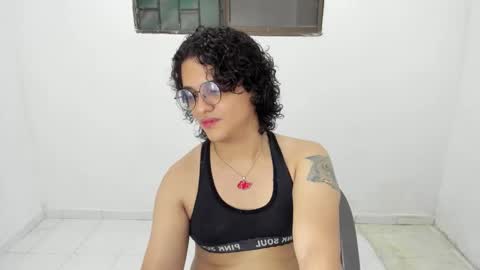 Snapshot of elkingthe chatting on 11.29.25 Diana online show from 11.29.25