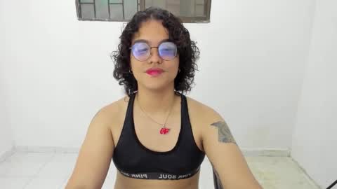 Snapshot of elkingthe chatting on 12.02.25 Diana online show from 12.02.25