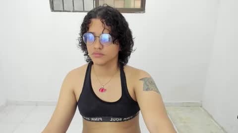 Snapshot of elkingthe chatting on 12.03.25 Diana online show from 12.03.25