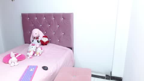 Ella  online show from 12.12.24