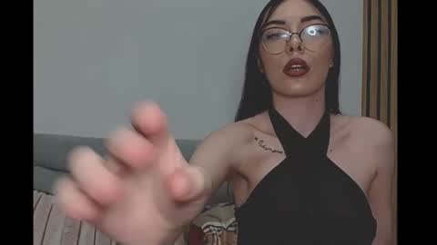 Snapshot of ella_chloe chatting on 01.16.26 Chloe online show from 01.16.26