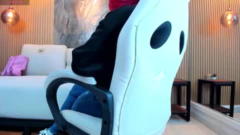 ella harper online show from 11.22.25