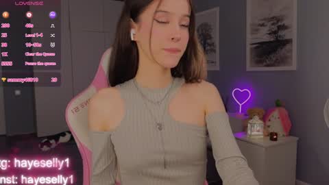 Snapshot of ella_hayes chatting on 12.24.24 Ella NEXT STREAM 1TH DECEMBER 1200 - 0800 AM AT MOSCOW TIME online show from 12.24.24