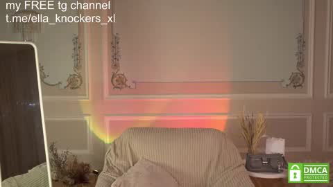 Snapshot of ella_knockers_xl chatting on 03.09.25 Ella      NEXT STREAM 21 november online show from 03.09.25