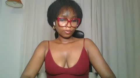 Ella online show from 10.07.25