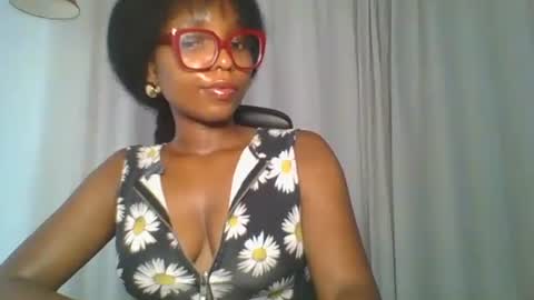 Ella online show from 10.16.25