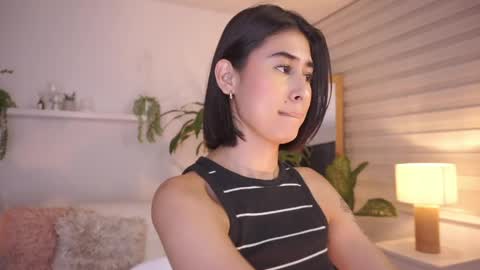 ELLA OWEN online show from 04.28.26
